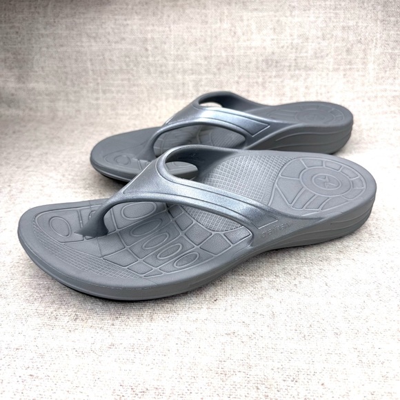 Aetrex Maui Lynco womens size 11 orthotic comfort flip flop sandals gray silver - Picture 3 of 7